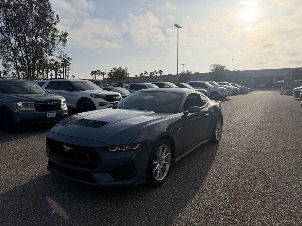 2024 FORD Mustang