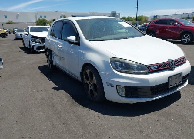 2011 VOLKSWAGEN GTI