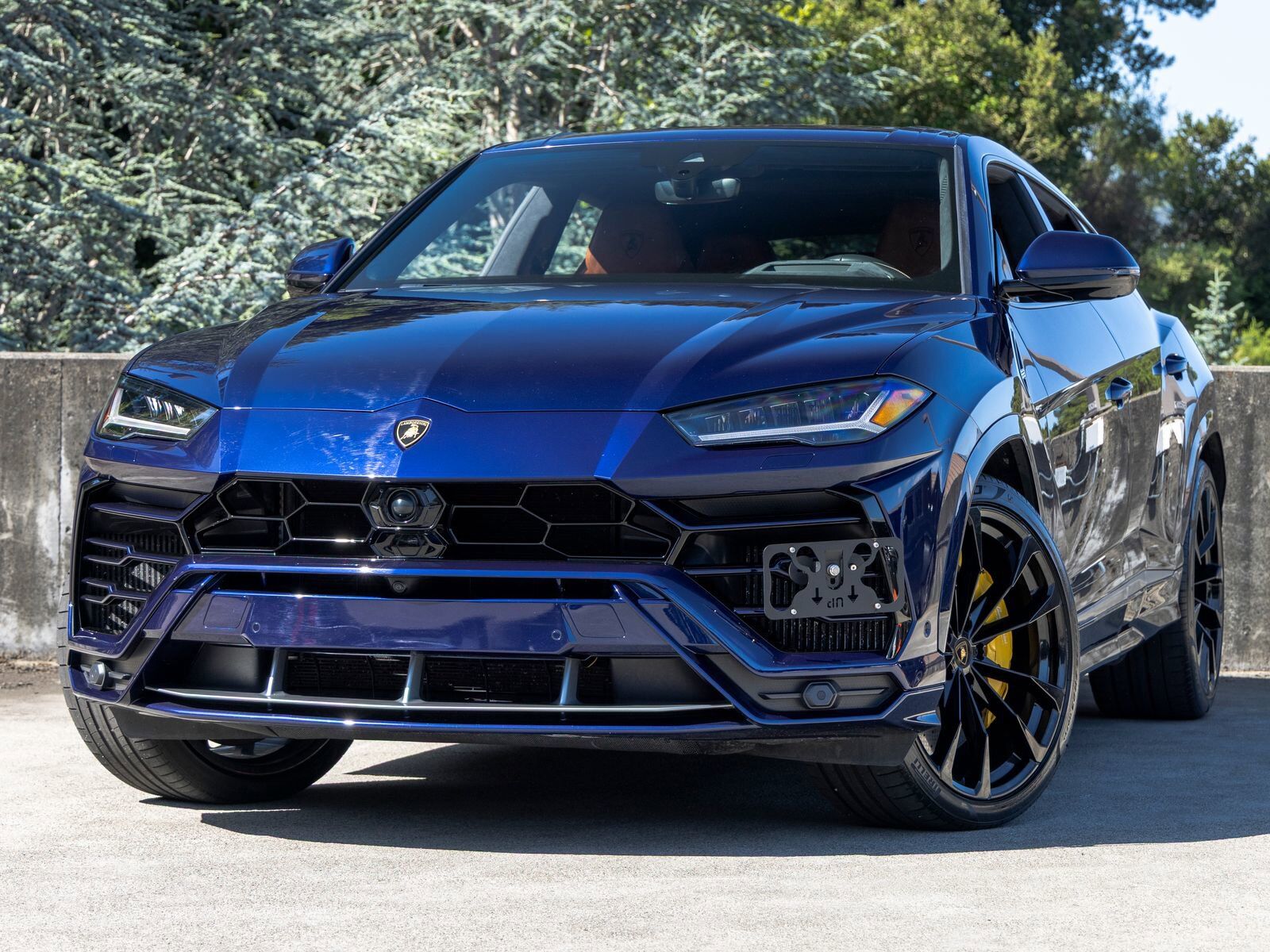 2019 LAMBORGHINI URUS