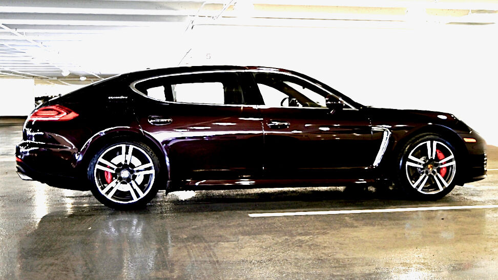 2016 PORSCHE Panamera