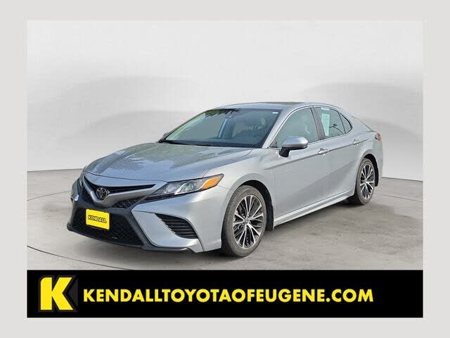 2020 TOYOTA Camry