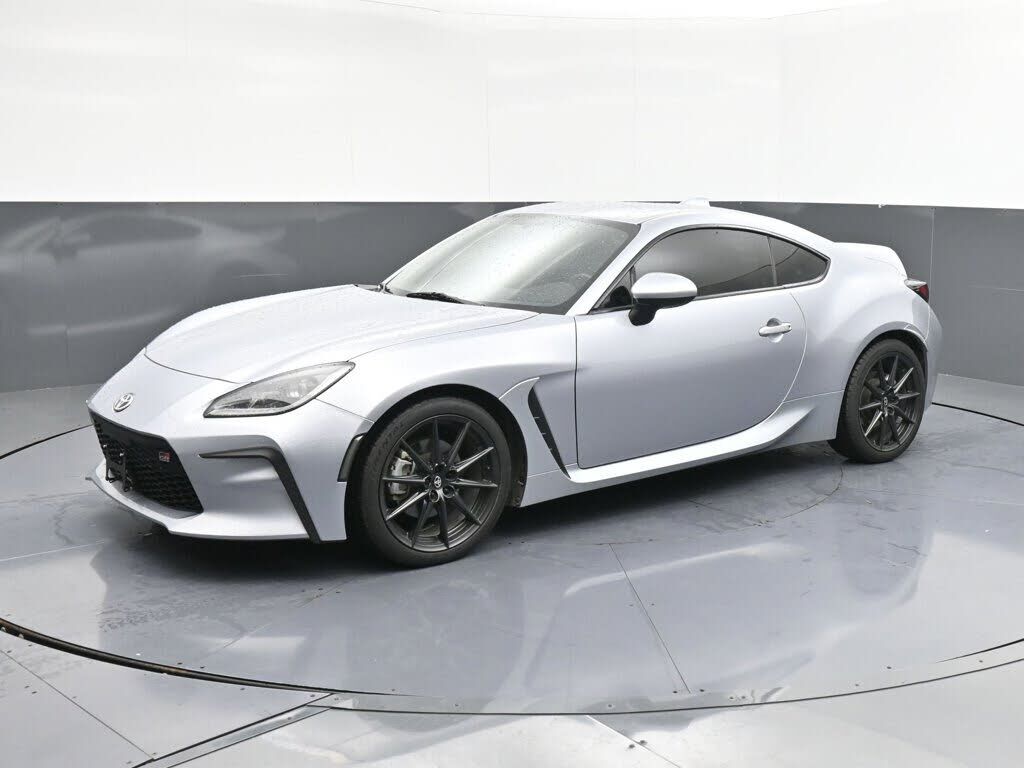 2023 TOYOTA GR86