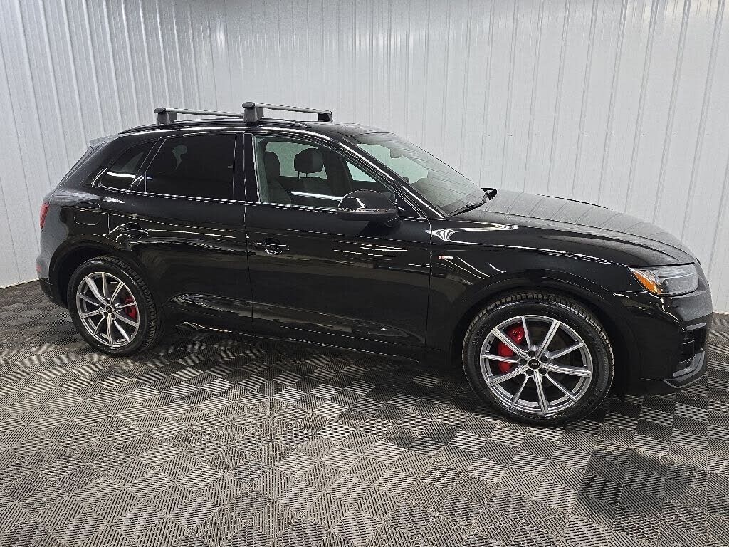 2024 AUDI Q5 e