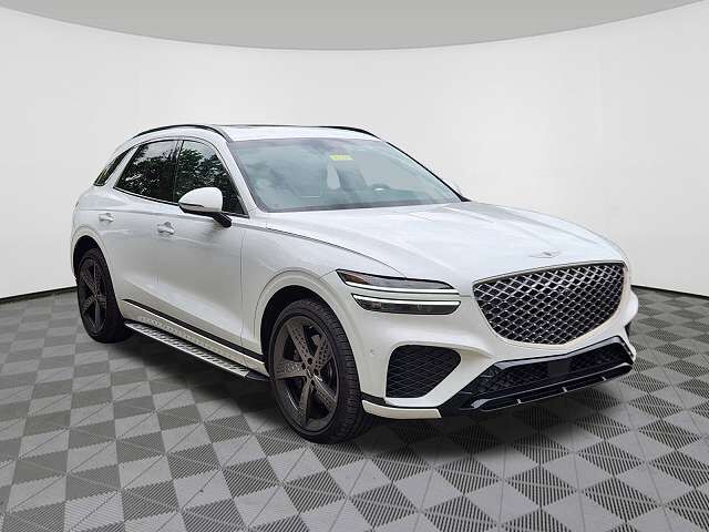 2025 GENESIS GV70