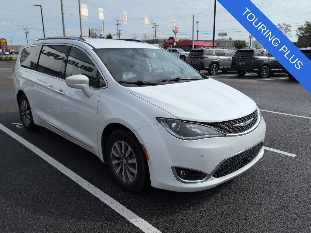 2020 CHRYSLER Pacifica