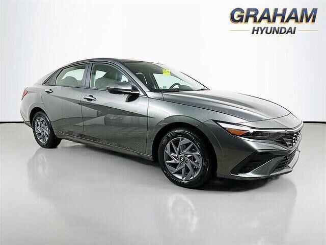 2026 HYUNDAI Elantra