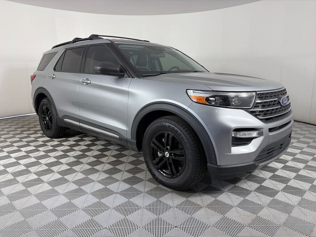 2021 FORD Explorer