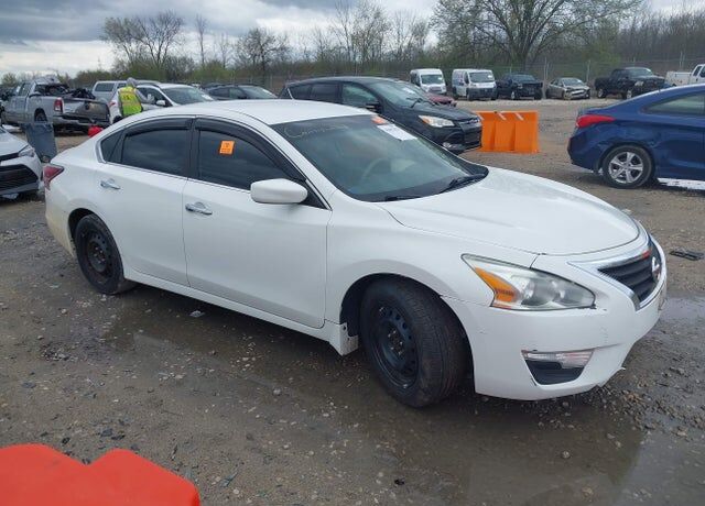 2015 NISSAN Altima