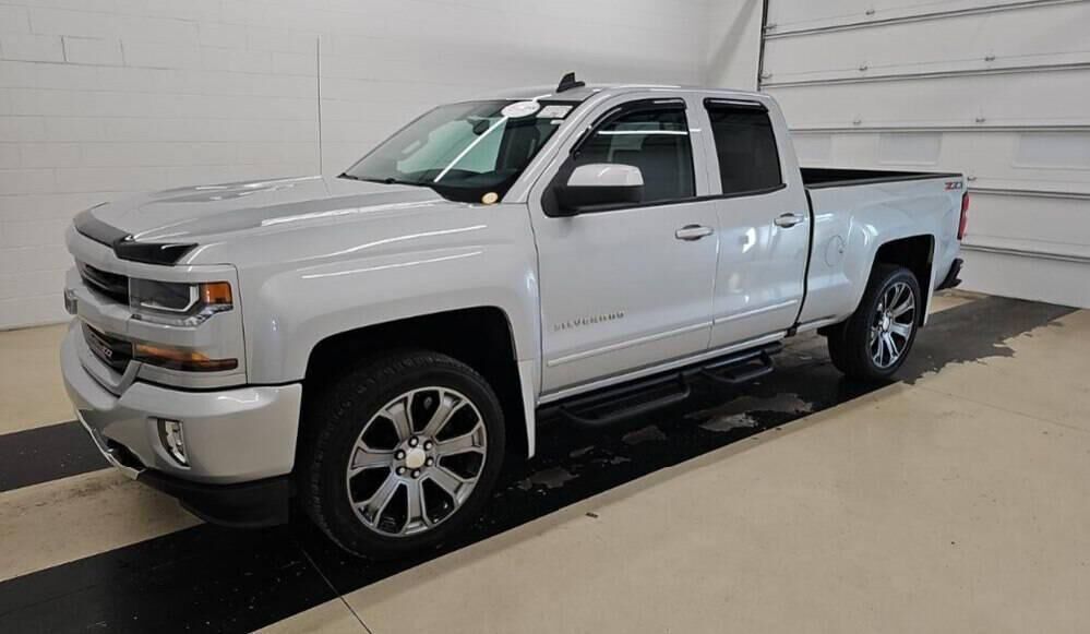 2018 CHEVROLET Silverado