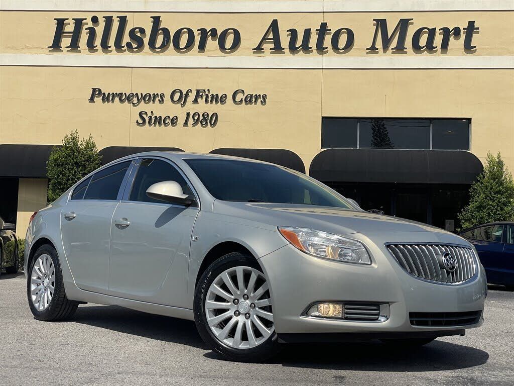 2011 BUICK Regal