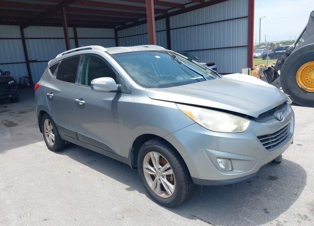 2013 HYUNDAI Tucson