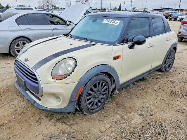 2018 MINI Cooper
