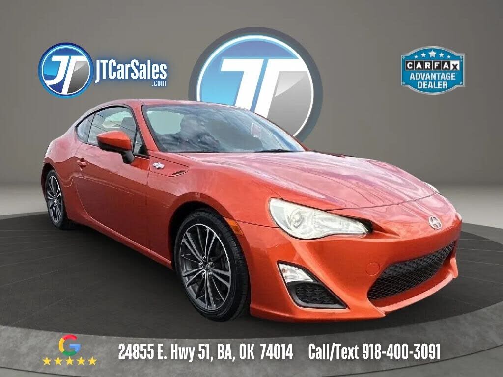 2013 TOYOTA Scion
