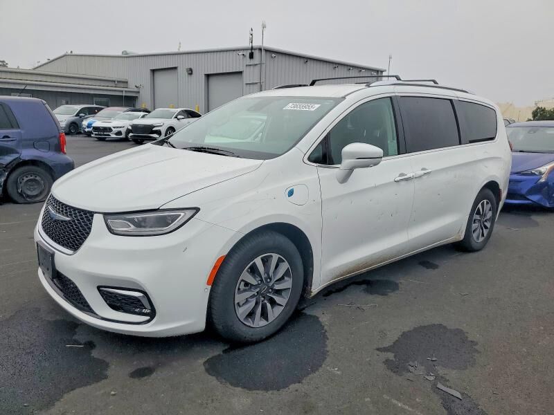 2021 CHRYSLER Pacifica