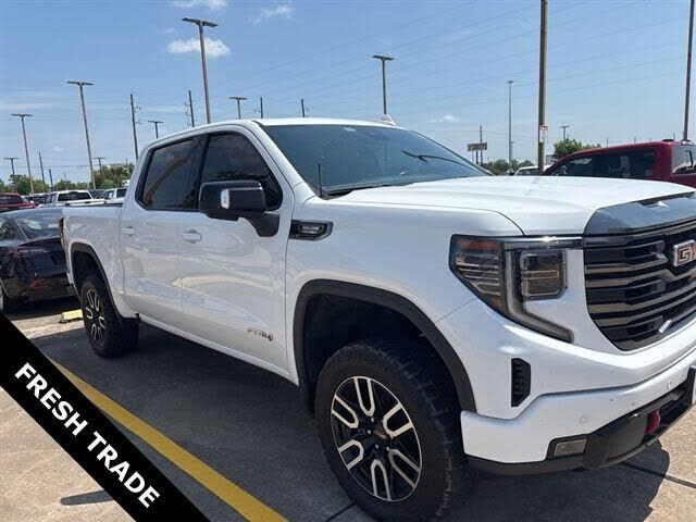2023 GMC Sierra