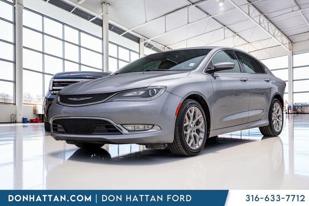 2015 CHRYSLER 200