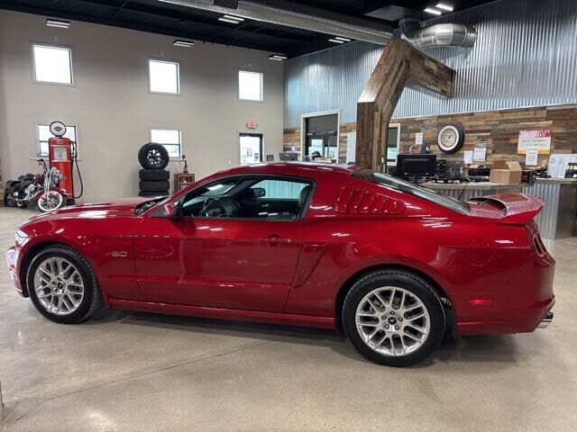 2013 FORD Mustang