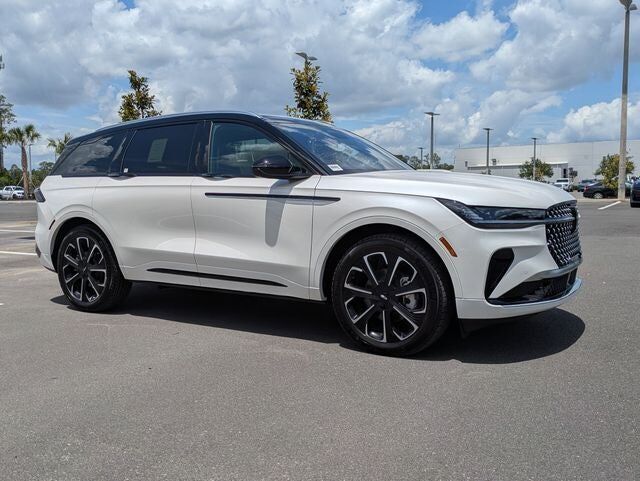 2026 LINCOLN Nautilus