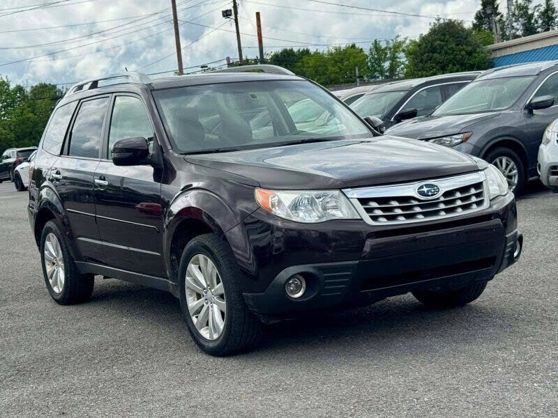 2013 SUBARU Forester