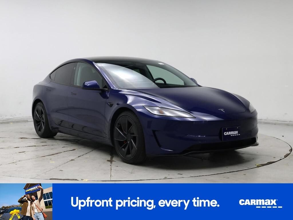 2024 TESLA Model 3