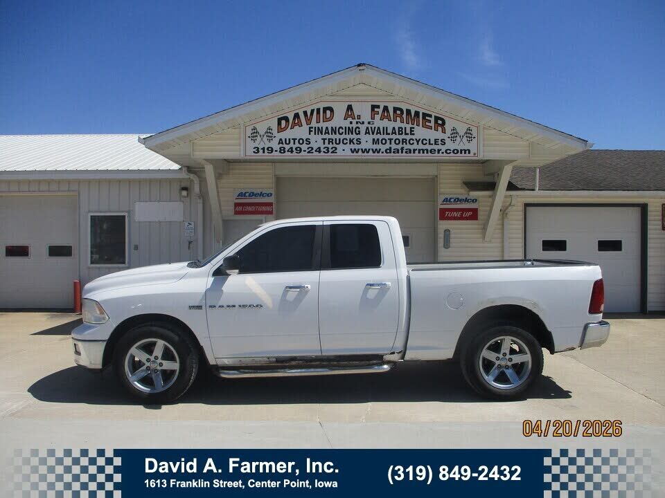 2012 DODGE Ram