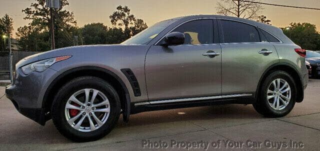 2011 INFINITI FX35