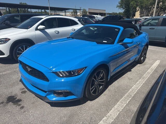 2017 FORD Mustang