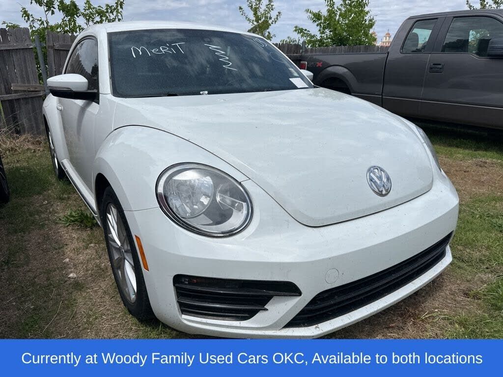 2018 VOLKSWAGEN Beetle