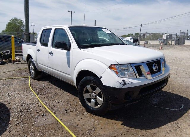 2012 NISSAN Frontier