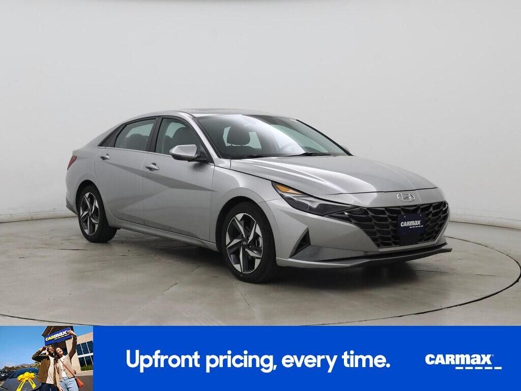 2023 HYUNDAI Elantra