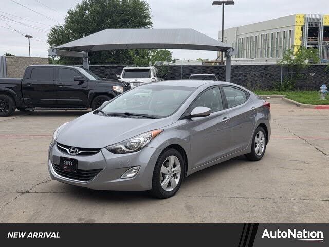 2013 HYUNDAI Elantra