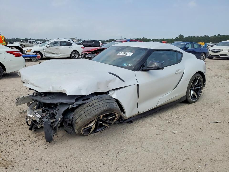 2022 TOYOTA Supra