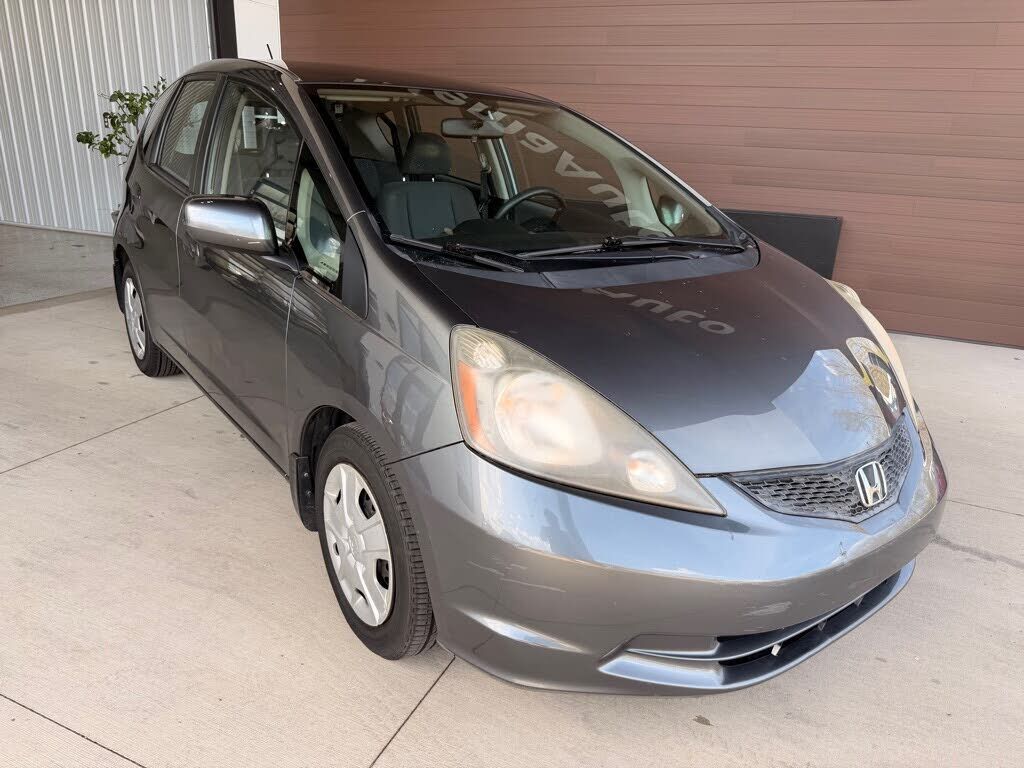 2013 HONDA Fit