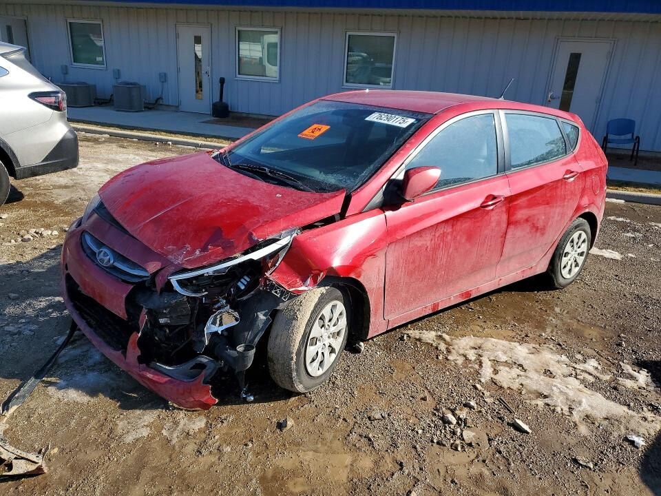 2016 HYUNDAI Accent