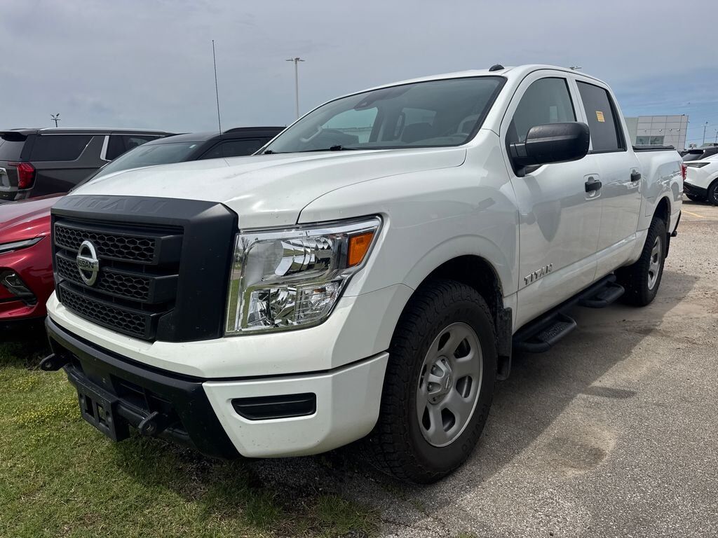 2021 NISSAN Titan