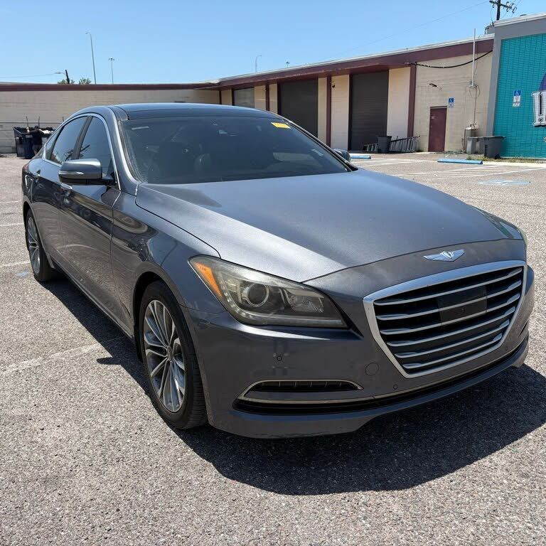 2015 HYUNDAI Genesis