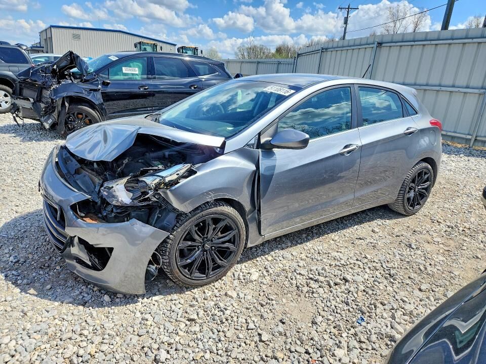 2016 HYUNDAI Elantra
