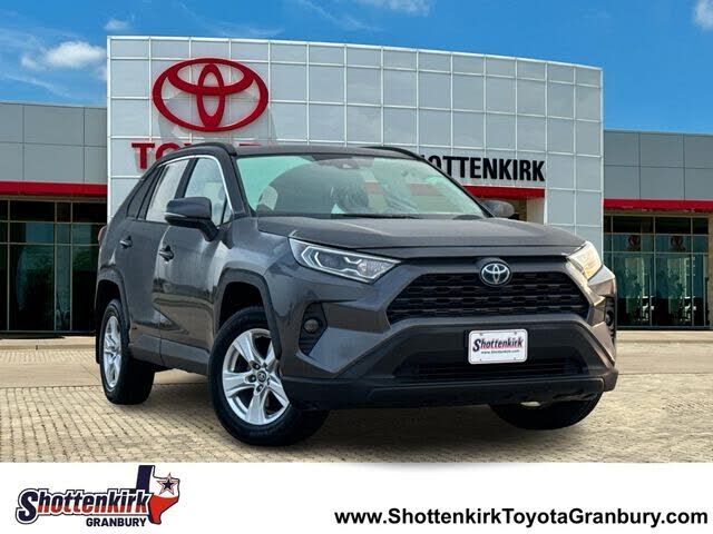 2019 TOYOTA RAV4