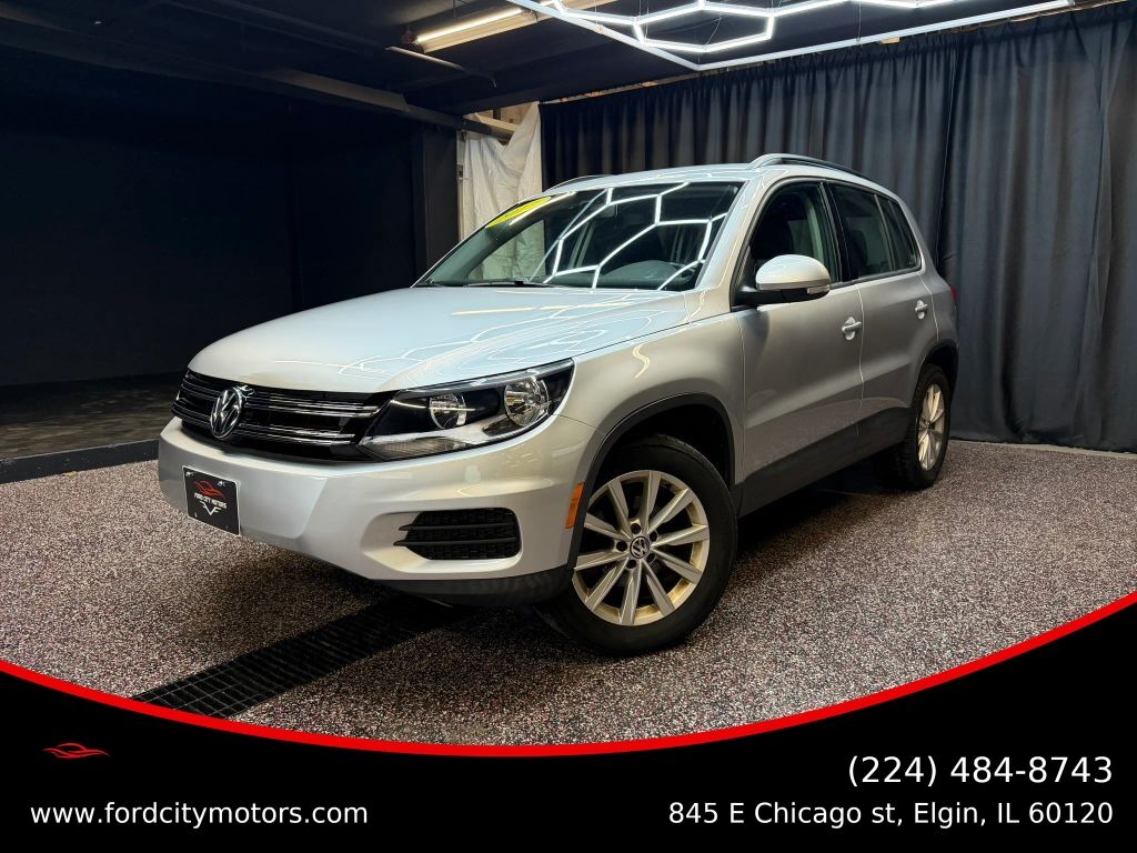 2017 VOLKSWAGEN Tiguan