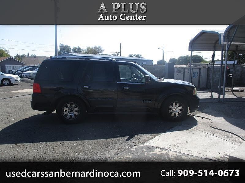 2004 LINCOLN Navigator