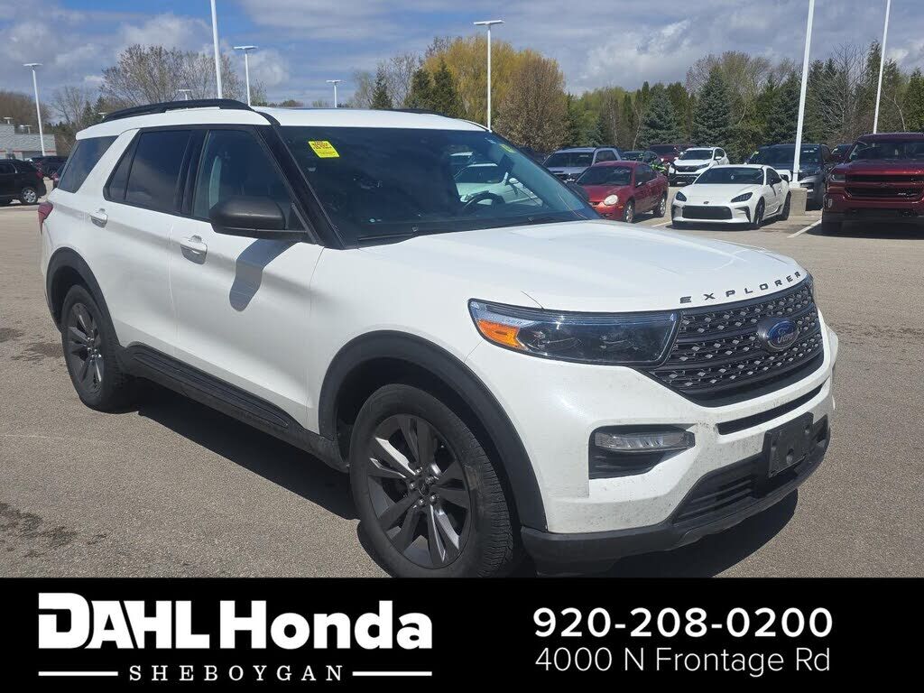 2021 FORD Explorer