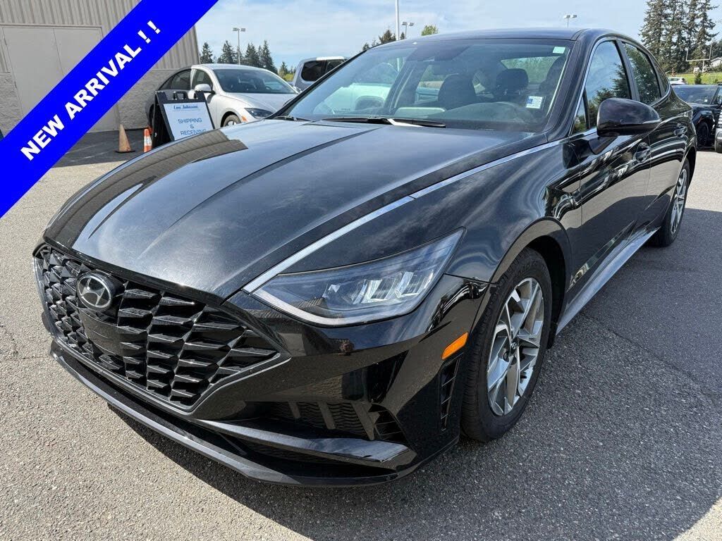 2022 HYUNDAI Sonata