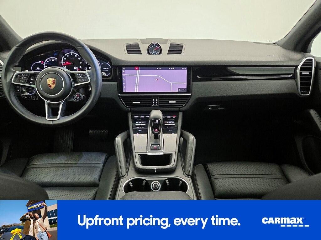 2019 PORSCHE Cayenne