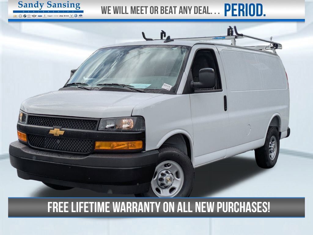 2025 CHEVROLET Express