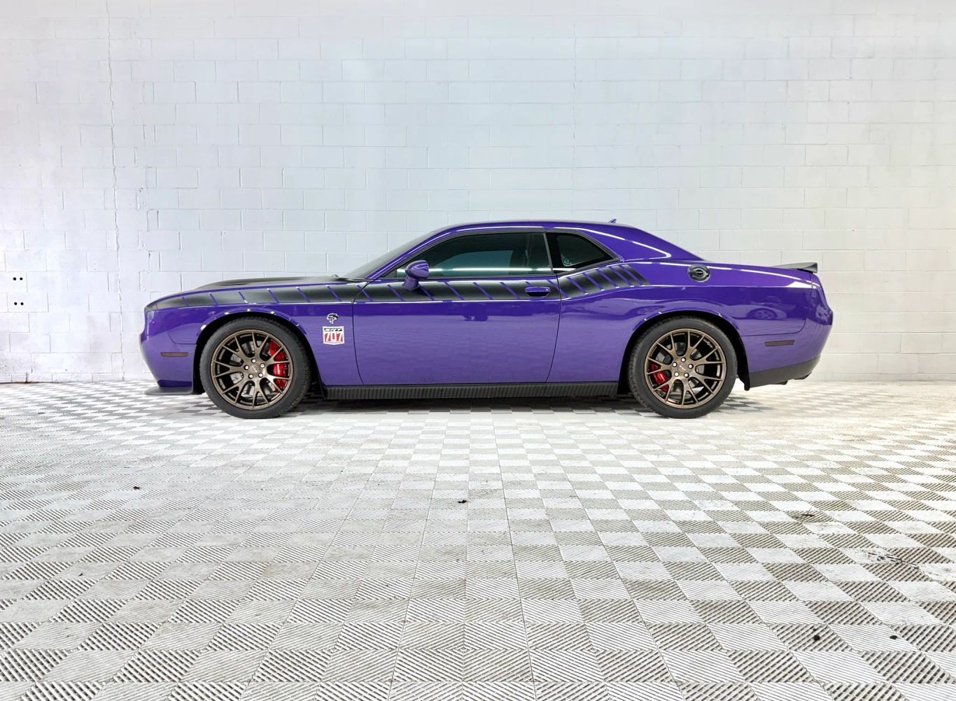 2016 DODGE Challenger