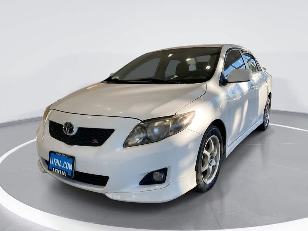 2010 TOYOTA Corolla