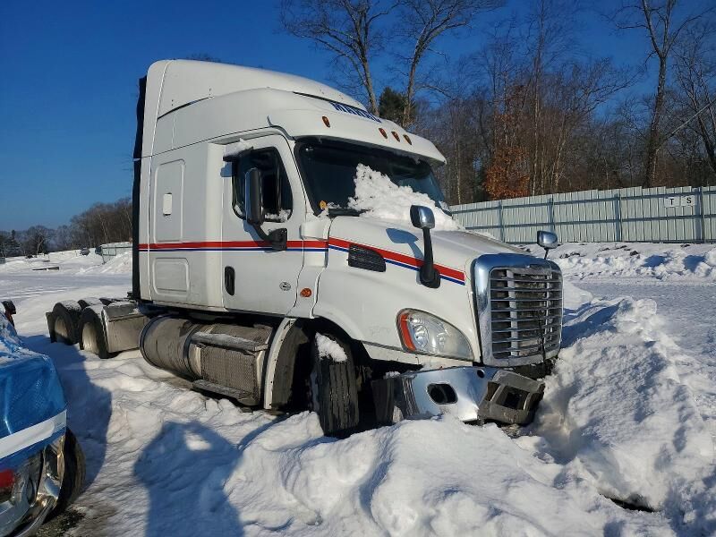 2016 FREIGHTLINER Cascadia