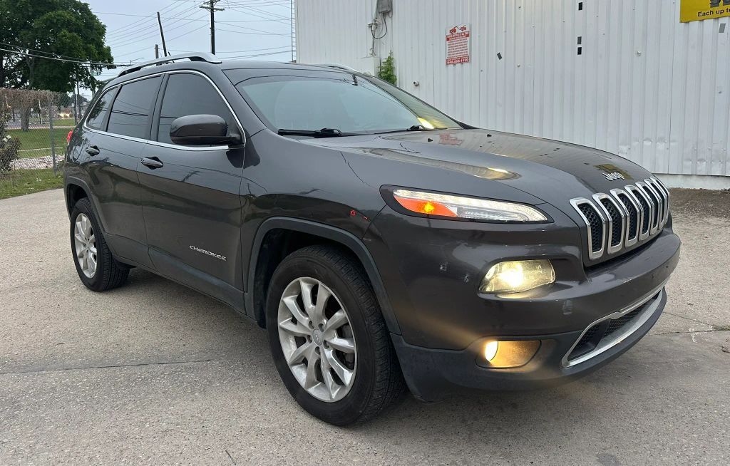 2017 JEEP Cherokee