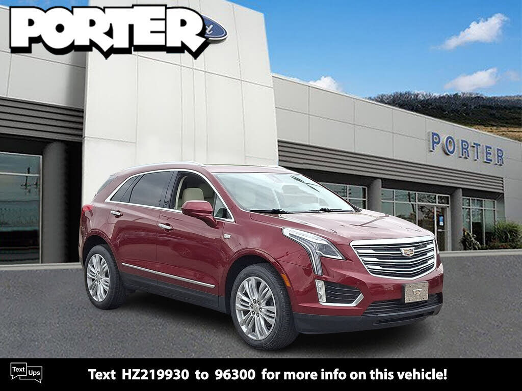 2017 CADILLAC XT5
