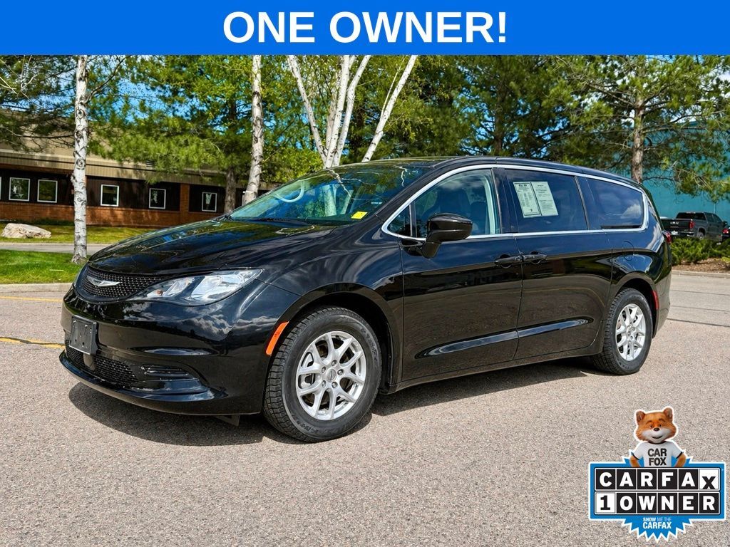 2023 Chrysler Voyager
